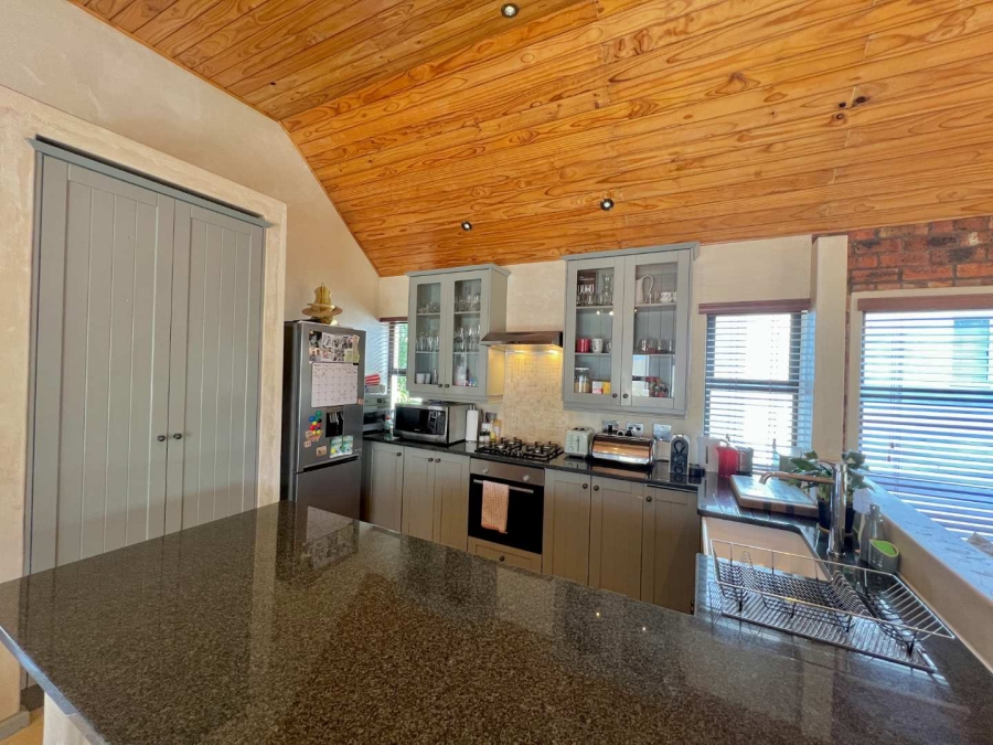 To Let 2 Bedroom Property for Rent in Kylemore Western Cape